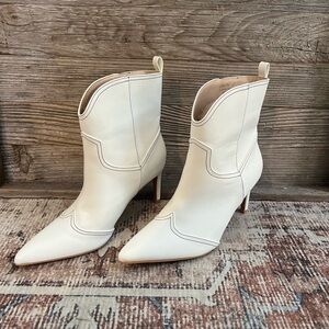 Chic White Ankle Boots